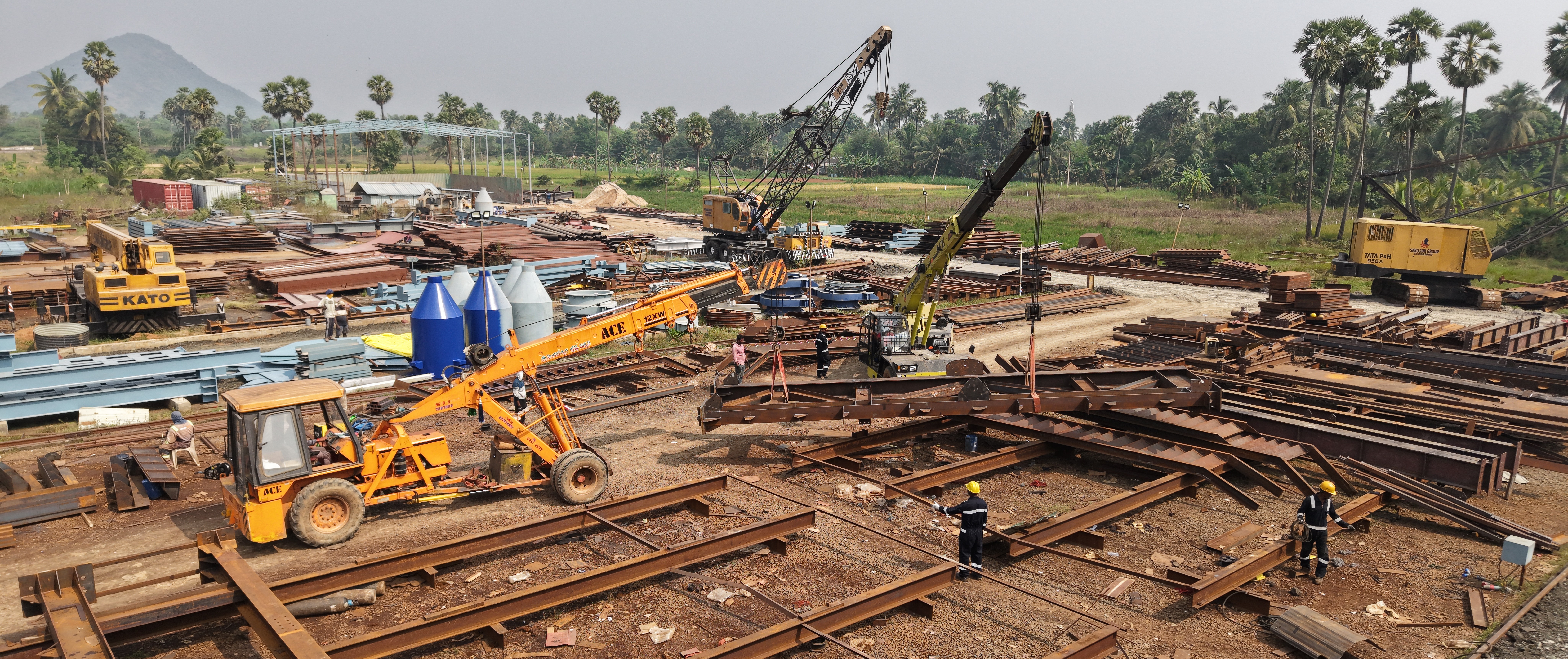 FABRICATION & ERECTION